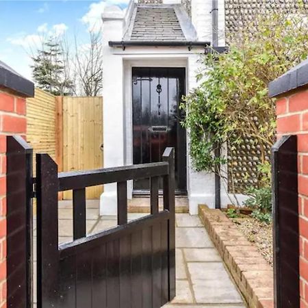 Stylish 2 Bedroom Cottage, Close To Town Centre Worthing Eksteriør billede
